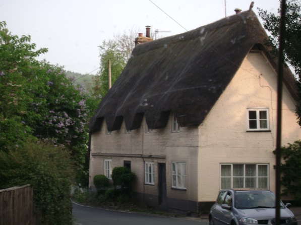 Thatched cottage seen on a Sunday drive